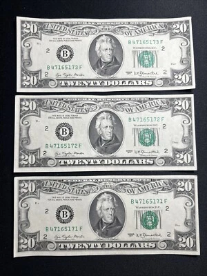 1977 $20 dollar bill notes 3 consecutive number Maybe uncirculated!* Very Rare - Image 1 of 2