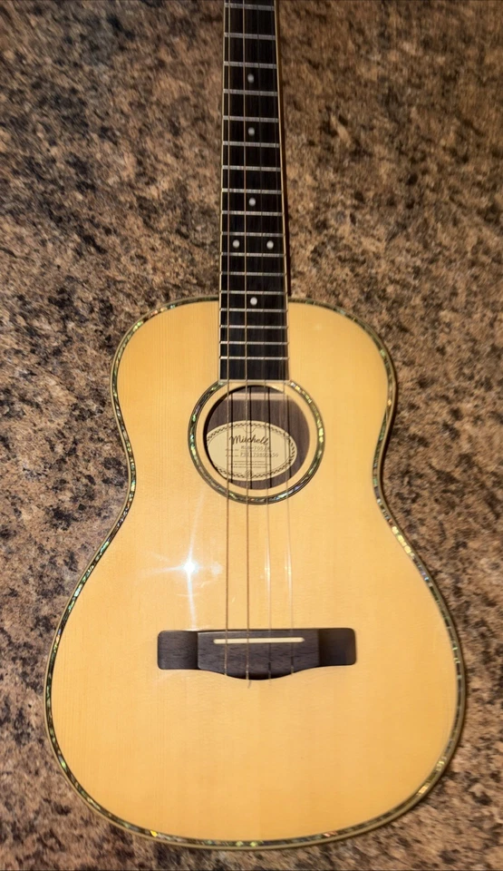 Mitchell MUB70S Baritone Ukulele Natural w/ Black Carrying Case - Image 1 of 4