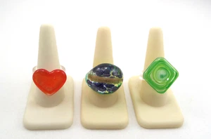 3 Vintage Cocktail Ringe Kunstglas Herz eckig und gewölbt Größe 8,5 und 9 - Bild 1 von 11