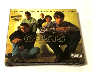 $4.99 Vintage 90s Oasis Illustrated Book Interview CD Sound Media SAM 7023 New - Imagen 1 de 2