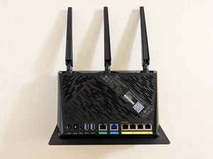 ASUS RT-AX86U AX5700 Dual Band 2.5 G Port WiFi 6 Gaming Router - Used - Picture 1 of 3