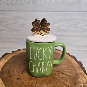 Rae Dunn Lucky Charm Gold 4 Leaf Clover 20 oz. Topper Mug by Magenta - Picture 1 of 7