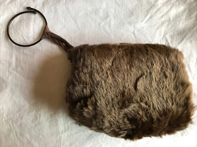 复古 20 世纪 30 年代儿童小女孩真棕色兔子毛皮松饼 — 第 1/4 张图片