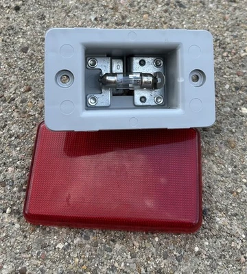 Luz de cortesía de seguridad para panel de puerta Mitsubishi 3000GT Dodge Stealth 91-99 OEM Foto 1 de 4