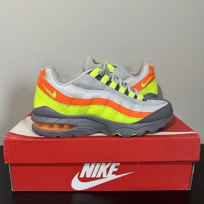 Nike Air Max 95 Gris Amplio Voltio Naranja Total Zapatos Juveniles Talla 6.5 (905348-019) Foto 1 de 4