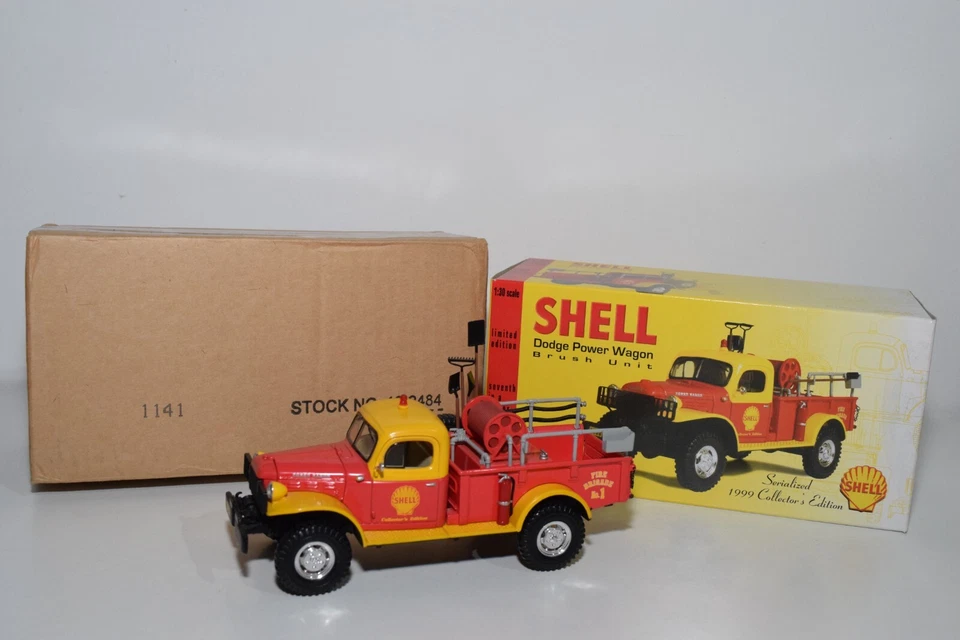 B12 FIRST GEAR 1:30 18-2484 DODGE POWER WAGON BRUSH UNIT SHELL VNMIB - Image 1 of 4