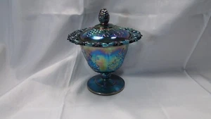 Compote de colección de vidrio de cosecha de uva azul carnaval tapa caramelo - Imagen 1 de 10