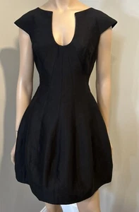 Halston Heritage Black Mini Cocktail Sz 6 - Picture 1 of 9