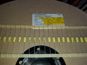 NEW 100x ERO MKT 1813 0.15uF 150nF 100V HI END CAPACITORS FOR AUDIO ! - Picture 1 of 2