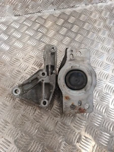 Support moteur - RENAULT SCENIC II (2) 1.9L DCI - Réf : 8200592642 / 8200437465 - Picture 1 of 5