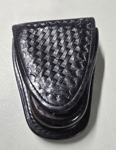 Gould And Goodrich B 607 W Leather Basket Weave Handcuff Holster - Picture 1 of 3