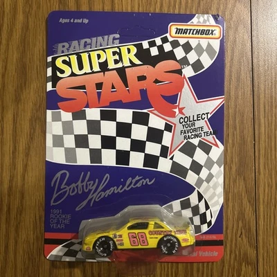 Caja de cerillas vintage 1992 1/64 sin perforar Bobby Hamilton NASCAR Super Stars #68 NUEVO Foto 1 de 3