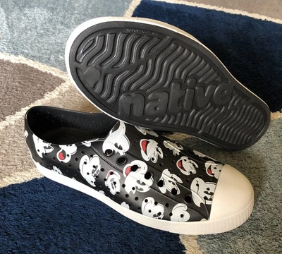 Disney Nativo Mickey Mouse Zapatos Negros Ligeros Hombres 8 Mujeres 10 M8 W10 *BONITOS* Foto 1 de 4