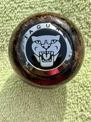 JAGUAR XJ6,XJS,XJ8,XK8,XJR,XKR,XK,S-Type,X-Type,XK Burl Wood Gear Shift Knob - Image 1 of 4