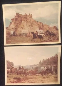 (2) 5x7 COWBOYS AND INDIANS Color Press Photos UNKNOWN TV SHOW OR MOVIE - Picture 1 of 3