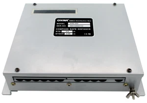 ONWA KMD-550 NMEA Distribution box - Picture 1 of 3