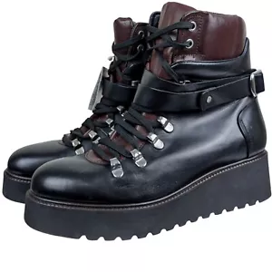 ZARA: stivali da montagna neri con plateau in vera pelle e fibbie: UK4: ERA: £99! - Foto 1 di 3