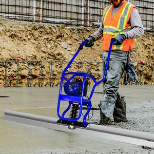 Vibratory Leveling Screed 7ft Board 4 Cycle Engine Concrete Screed GX35 1.2HP - Picture 1 of 12