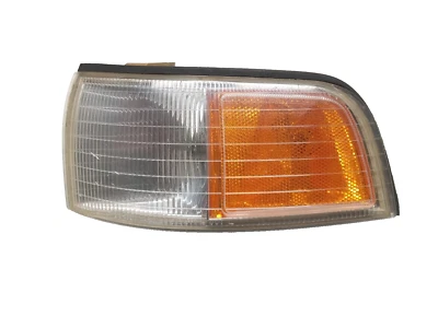 1992-1994 ACURA VIGOR  FRONT LEFT DRIVER SIDE TURN SIGNAL LIGHT OEM, 212-22210 - Image 1 of 4