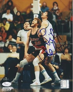 Foto firmada/autografiada de PORTLAND TRAIL BLAZERS NBA 8x10 --JSA S40045 - Imagen 1 de 2