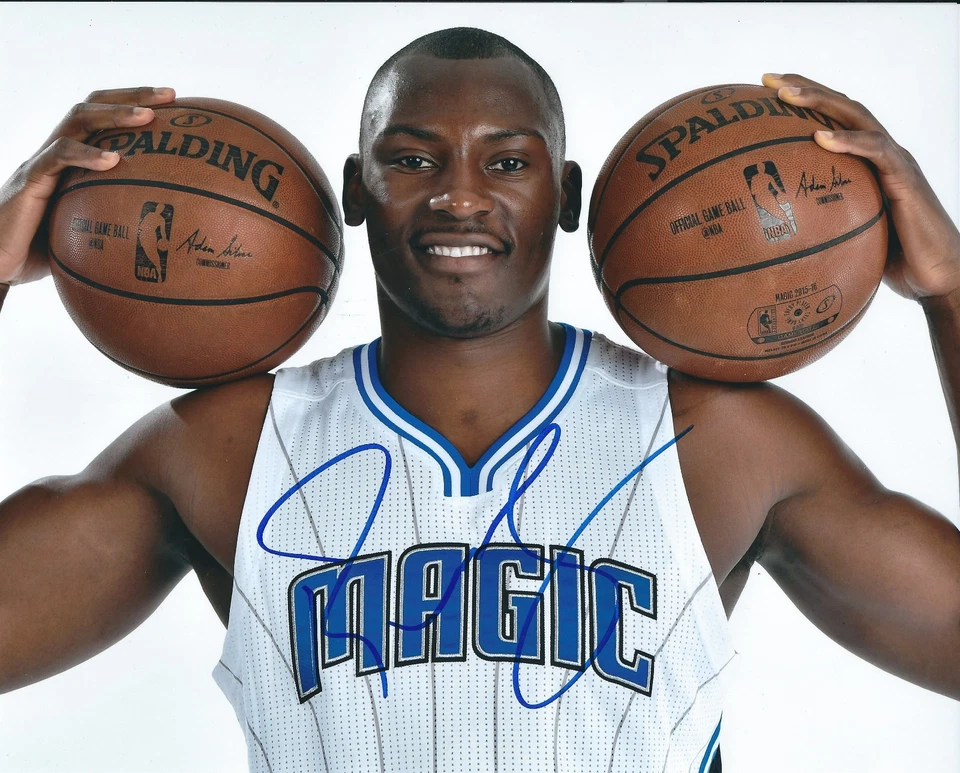 Signed  8x10 BISMACK BIYOMBO Orlando Magic Autographed Photo w/COA - Image 1 of 1