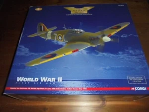CORGI AA35504 1/32 SEA HURRICANE MK. 1B RN 880 NAVAL SQD HMS INDOMITABLE 42 RARE - Imagen 1 de 9