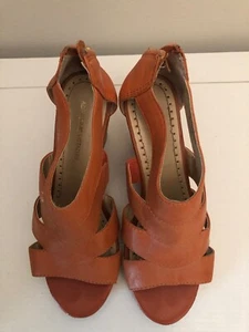 ADRIENNE VITTADINI Fine Leather Upper Coral Platform Sandal Cork Wedge Heel Sz 6 - Picture 1 of 20