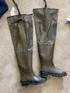 Pro Line Waterproof Insulated Rubber Boots Waders Men’s 7 Women’s 9 Green/Black - Picture 1 of 6