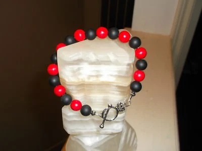 PULSERA HOMBRE HECHA A MANO 9" 10 MM NEGRO MATE ÁGATA Y ROJO TURQUESA CUENTAS  Foto 1 de 4