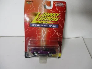 Johnny Lightning Shelby Cobra 427, púrpura con rayas azules - Imagen 1 de 2