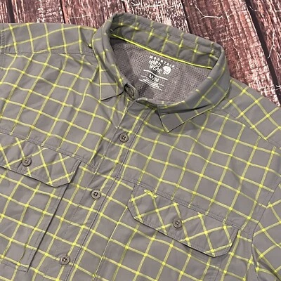 Mountain Hardwear Men Gray Check Short Sleeve Outdoor Fishing Button Sz Medium - Image 1 of 4