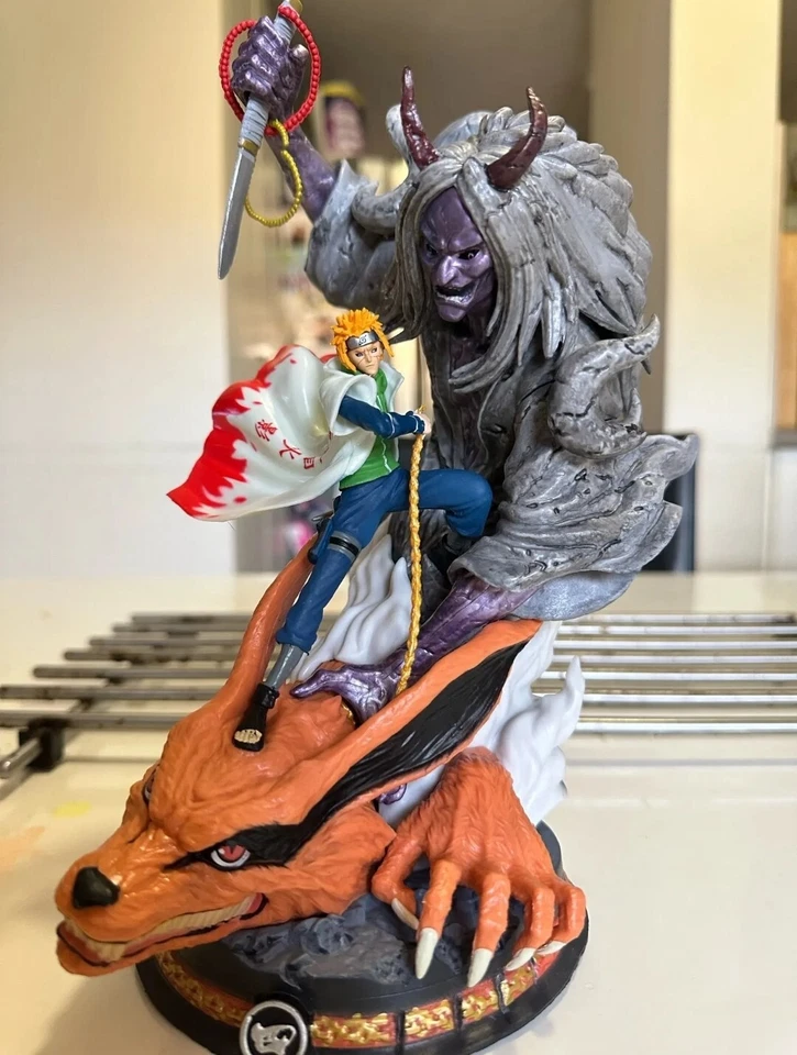 Naruto action figure minato hogake volpe Kurama scontro 29cm pvc - Immagine 1 di 1