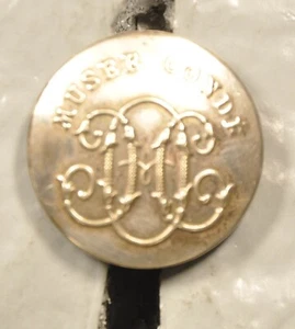Bouton - Musée CONDE d=28mm bouton du personnel du musée 1880-1900 - Picture 1 of 2