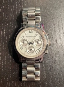Michael Kors Watch Womens 37mm Date Chronograph Silver Tone 6" - Picture 1 of 4