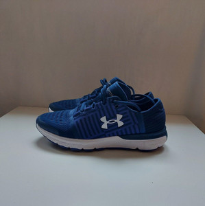 under armor shoe size