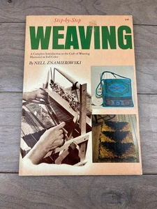 Step-by-Step Weaving Nell Znamierowski 1967 Illustrated Guide Golden Press - Picture 1 of 8