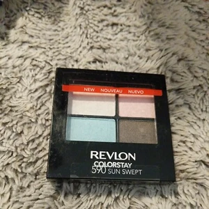 SOMBRA DE OJOS REVLON COLORSTAY QUAD 590 BARRIDA POR EL SOL - Imagen 1 de 2