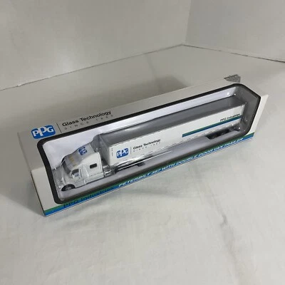 SpecCast 33519 PPG 1:64 Peterbilt 387 Double Door Van Trailer Die Cast - Image 1 of 4