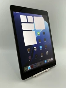 Apple iPad 8th Gen A2270 Grey Wi-Fi 32GB 3GB Ram 10.2" Retina Display iOS Tablet - Picture 1 of 21