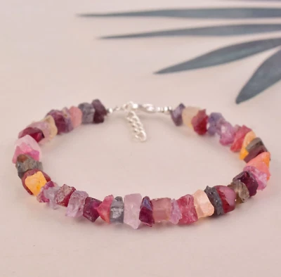 Pulsera de cristal natural crudo multi espinela delicada joyería de piedras preciosas curativas para mujeres Foto 1 de 4