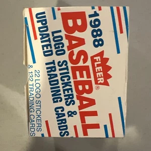 1988 Fleer Baseball Update Complete Set 1-132 & 22 Logo Stickers (Smoltz/Biggio) - Picture 1 of 5