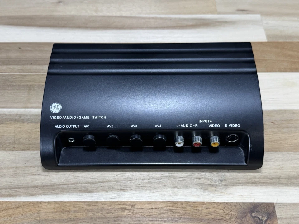 ✅GE ✅Video/Audio/Game Switch System ✅4 Device A/V Switch ✅Model 38807 - Image 1 of 4