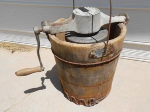 Antique Shepard’s Lightning Metal Ice Cream Maker 4 Quart Hand Crank - Picture 1 of 14