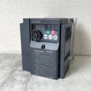 Mitsubishi FR-D720-2.2K Inverter 2.2kW 3-Phase VFD USED - Picture 1 of 8
