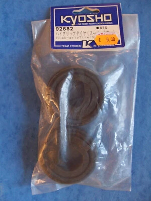 VINTAGE KYOSHO 92682 HIGH GRIP TIRE SUPER NARROW NIP - Image 1 of 2