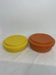 Vintage Tupperware set of 2 In 1 Bowl Orange Yellow W/Lid 1207 1253 1206 Harvest - Picture 1 of 12