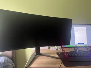 Dell Alienware AW3423DWF 34 Zoll Full HD OLED Monitor - Schwarz - Bild 1 von 3