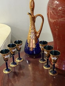 DE COLECCIÓN VASO BOHEMIO-COBALTO-ORO 24K-ESMALTE LICOR JARRA Y 6 VASOS CORDIALES JUEGO - Imagen 1 de 19