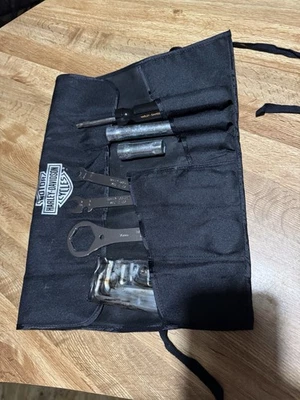 Harley Davidson 卷边工具袋套件 — 第 1/4 张图片