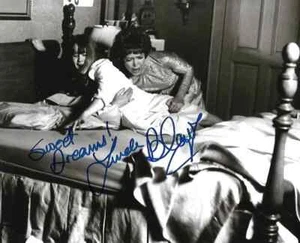 Linda Blair -GENUINE  Signed Exorcist 10x8 - Picture 1 of 2